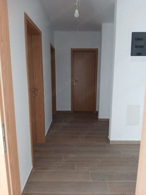 Particular vand apartament 2 cam. dec, 54 mp, et 1 bloc nou,Tractorul - imagine 5