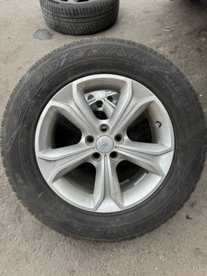 Jante Land Rover R17 cu anvelope all season 235 65 17