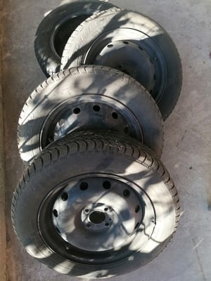 Anvelope iarna cu jante logan