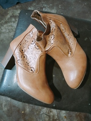 Încălțăminte pentru femei 