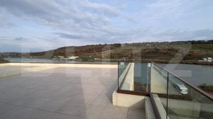 Apartament 2 camere, 53mp si terasă cu vedere spectaculoasă spre lac