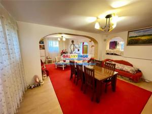 VANZARE CASA PARTER+ETAJ - TEREN 2.252 MP - GHIGHIU, PRAHOVA - imagine 4