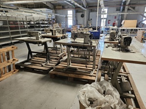 masina de cusut industriala Durkopp, masa de lucru