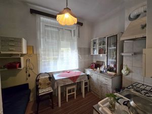 Apartament 2 Camere, Et. 1 Cu Garaj de Vanzare,  Sighisoara - imagine 3