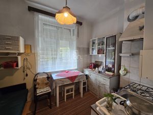 Apartament 2 Camere, Et. 1 Cu Garaj de Vanzare,  Sighisoara - imagine 10