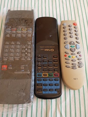 telecomenzi tv universale - imagine 2