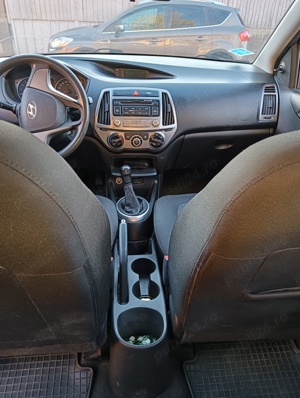 Vând Hyundai i20 pe GPL - imagine 4
