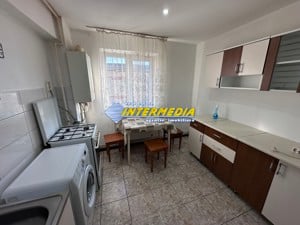 De inchiriat Apartament 3 camere de comandat mobilat si utilat in Alba Iulia - imagine 9