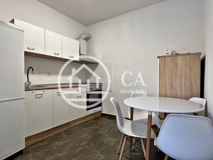 Casa de închiriat cu 3 camere în zona Ultracentrală, Oradea - imagine 3