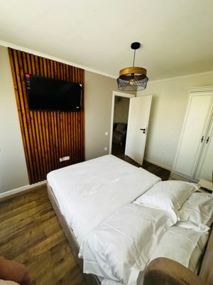 Inchiriez Apartament in Regim Hotelier - imagine 4