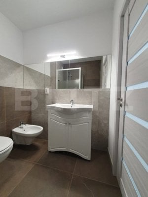 Apartament 3 camere, 2 bai, ultrafinisat,garaj, parcare, zona Oncos - imagine 6