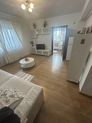 Proprietar, vand apartament cu 2 camere, loc parcare inclus - imagine 6