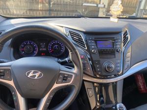 Hyundai i40 Berlina  - imagine 3
