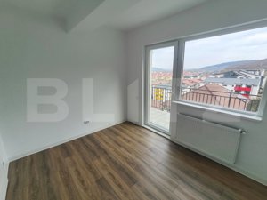 Apartament 2 camere, garaj, panorama deosebita, zona Teilor ! - imagine 10