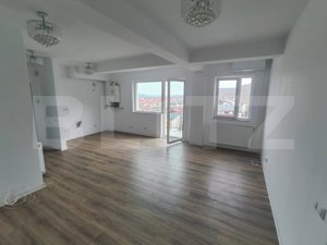 Apartament 2 camere, garaj, panorama deosebita, zona Teilor ! - imagine 4