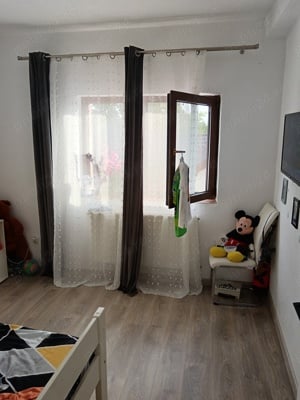 Apartament de vânzare cu 3 camere