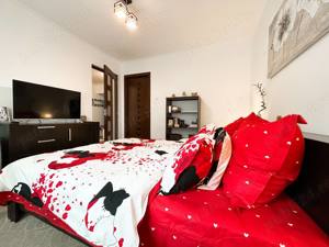 Apartament 4 camere de vanzare Oradea - Cartier Rogerius  - imagine 7