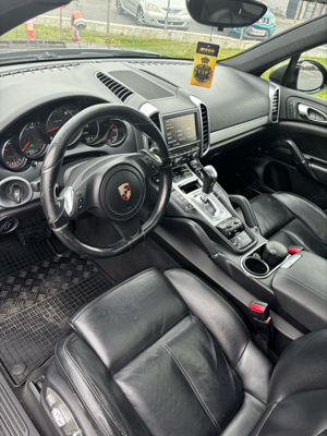 Porsche Cayenne - imagine 6