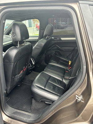 Porsche Cayenne - imagine 3