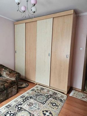 Dambu Pietros - Vanzare apartament 3 camere - B-dul. 1848 - imagine 5