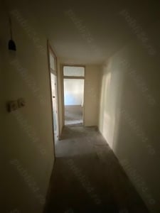 Vand apartament 80mp , Parter , 3 camere , 2 bai in Jimbolia