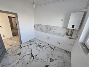 Apartament 2 camere. Decomandat. Terasa mare. Etaj 1. Asfalt. Bloc nou - imagine 7