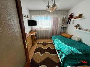 Apartament 4 camere, 95mp, zona Pompieri , etaj 4 cu acoperis - imagine 7