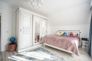 Viață bună în casă mare și elegantă - 2 bucătării, 2 foișoare - imagine 11