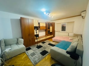 Apartament 3 camere, zona Torontalului