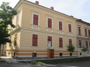 Cladire istorica, reprezentativa, in zona centrala a Timisoarei - imagine 5