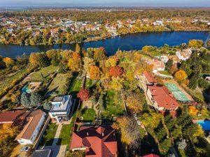 Casa din Natura Balotesti-6300 mp teren-Acces privat la lac si ponton propriu - imagine 3