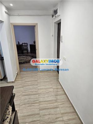 Vanzare apartament 3 camere decomandat Targoviste Micro 4 - imagine 9