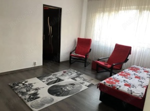 Vand apartament 3 camere zona Malu Rosu - imagine 3