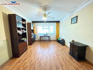 Apartament cu 3 camere de vanzare zona Vest Tulcea