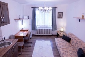 Proprietar inchiriez garsoniera in complexul studentesc