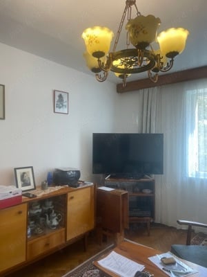 D. Cantemir, apartament  3 camere semidecomandat, etaj 1,izolat exterior, 88000 euro