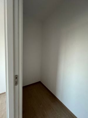 Apartament 2 camere la un Super Pret, cu o locatie foarte buna! - imagine 10