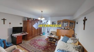 Apartament 2 camere Bloc Nou mobilat si utilat loc parcare - imagine 1