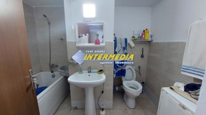 Apartament 2 camere Bloc Nou mobilat si utilat loc parcare - imagine 4