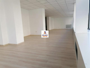 Spatiu renovat, Central, Pitesti - imagine 3