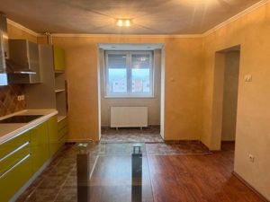 Ultracentral - Vanzare apartament 4 camere - Piata Teatrului - imagine 4