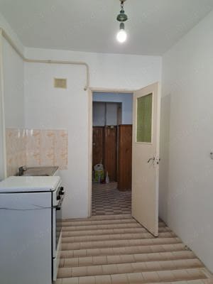 Vanzare apartament 2 camere - imagine 5