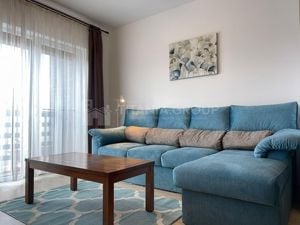 Apartament ultraspatios 2 camere cu priveliste, parcare, Coresi