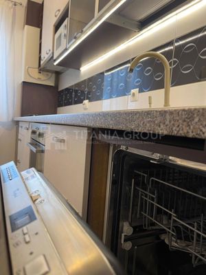 Apartament ultraspatios DECOMANDAT 2 camere cu priveliste, parcare, Coresi - imagine 10