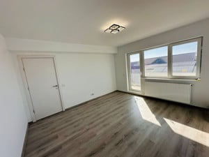 APARTAMENT 2 CAMERE, BLOC NOU, ETAJ INTERMEDIAR