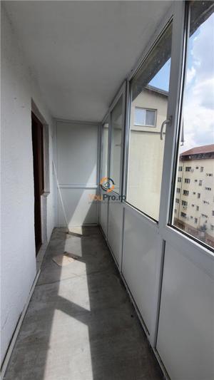 Apartament cu 3 camere etaj 4 cu acoperis zona Girocului - imagine 12