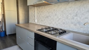 Apartament 3 camere in Deva, zona ultracentrala, et 3 - imagine 12