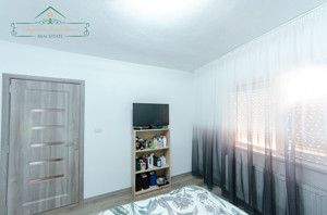 Apartament 2 camere cu centrala proprie, zona Miorita, Arad - imagine 4