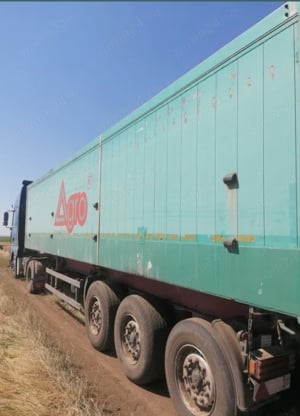 Vând bena cereale schimtz   schimb cu auto sau autoutilitara 