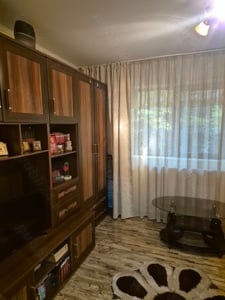 Apartament - imagine 2